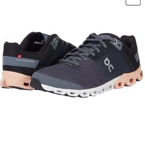 On Cloud Cloud Flow Sneaker